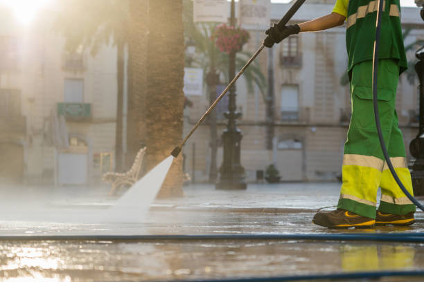 Best Fence Pressure Washing  in West, TX